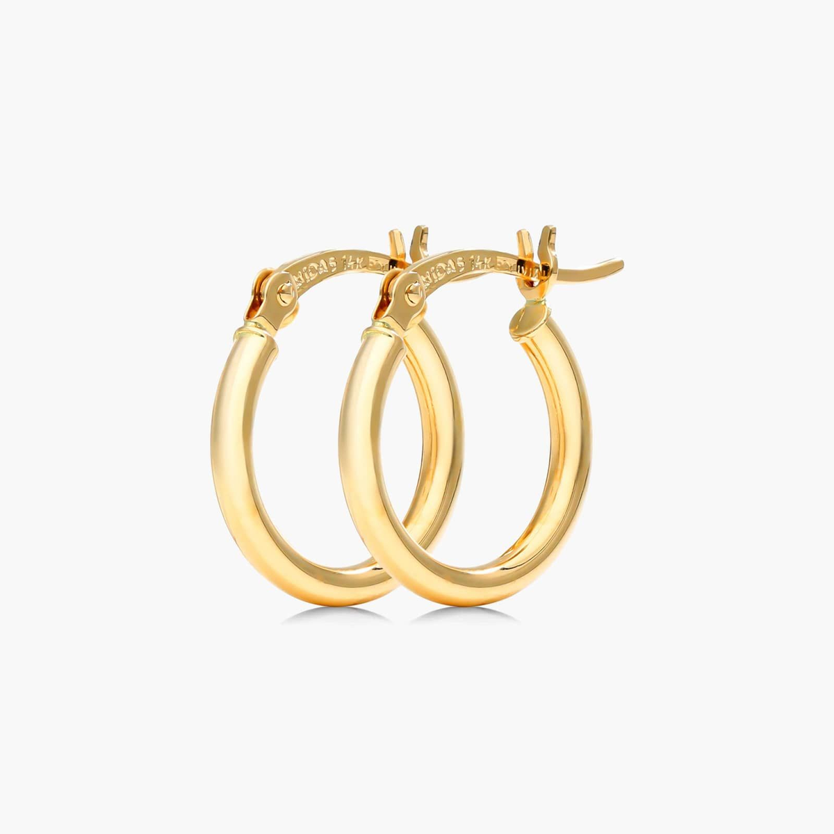 Hoop Earrings In 14K Yellow Gold
