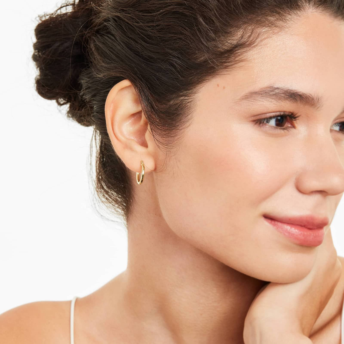 Hoop Earrings In 14K Yellow Gold