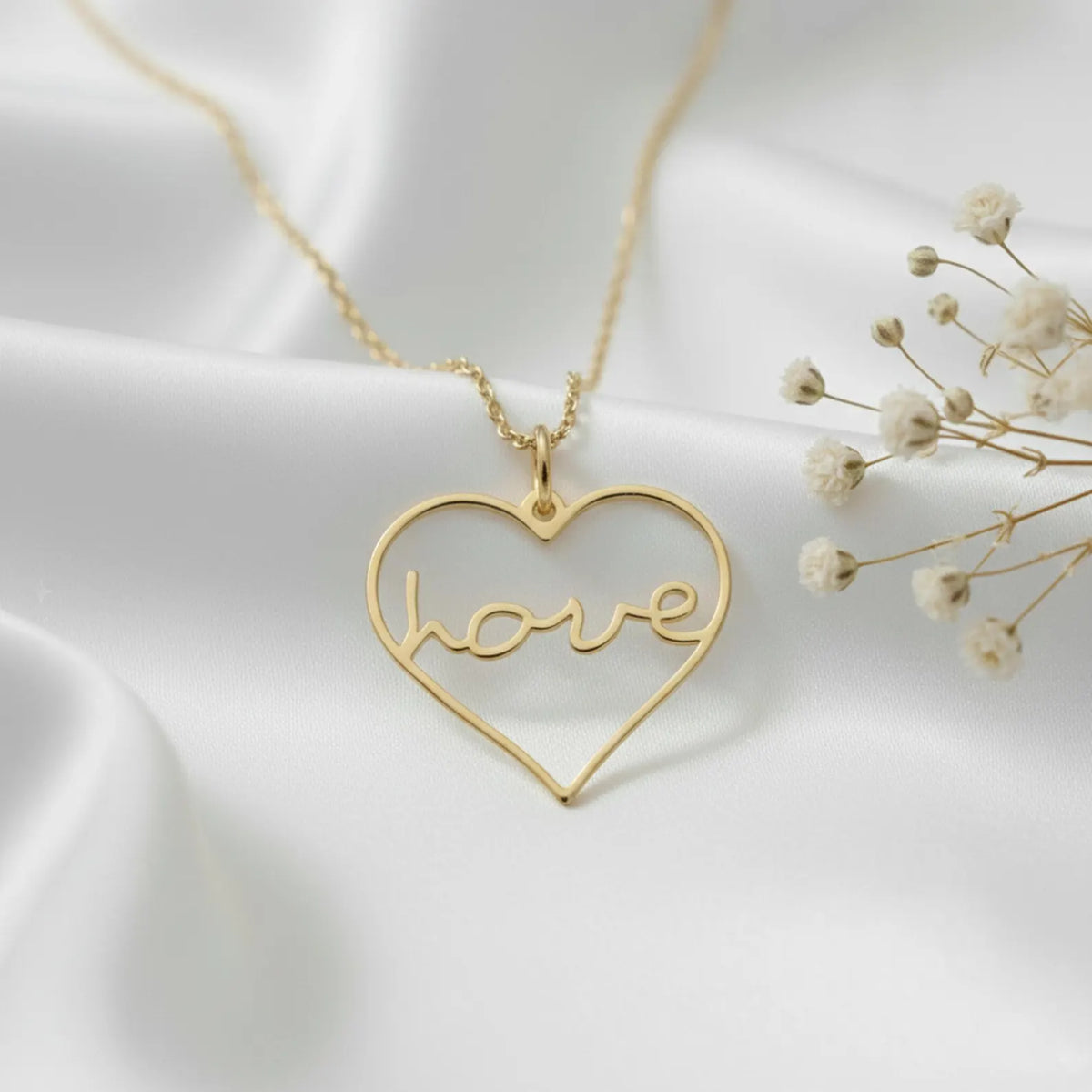 Personalized Dainty Handwriting Heart Necklace – Custom One Word Pendant in Gold, Silver, or Rose Gold Minimalist Jewelry Gift